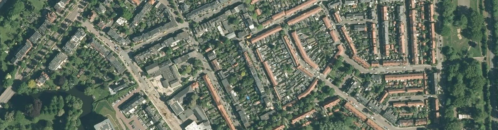 Luchtfoto van Weg naar Laren en omgeving