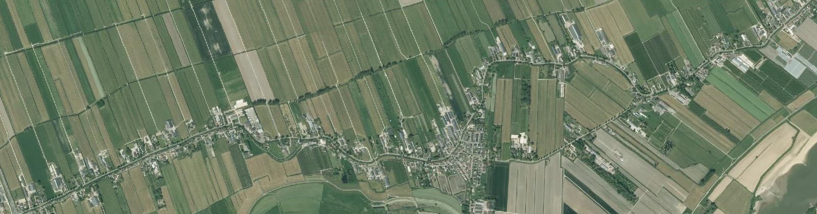 Luchtfoto van Uitweg