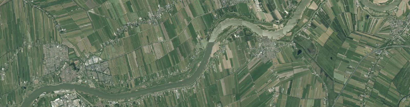 Luchtfoto van Lekdijk tussen Jaarsveld en Schoonhoven