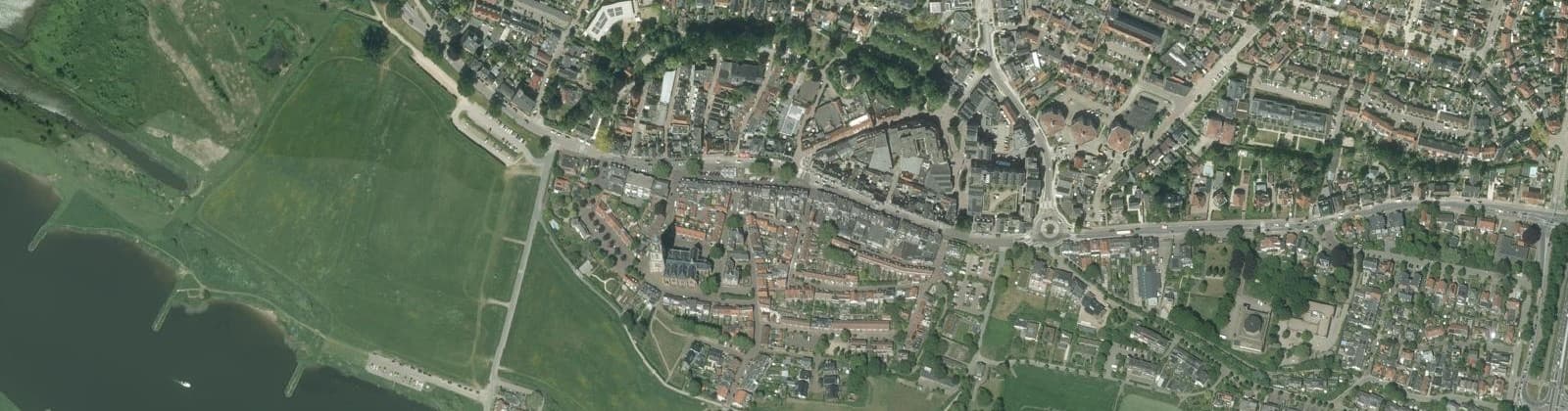 Luchtfoto van Rhenen Binnenstad