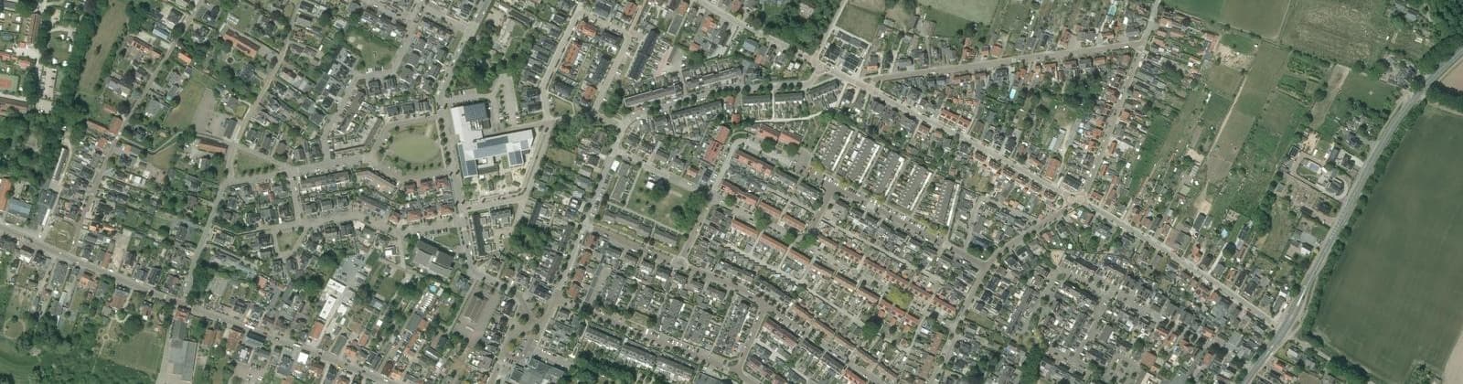 Luchtfoto van Elst Centrum