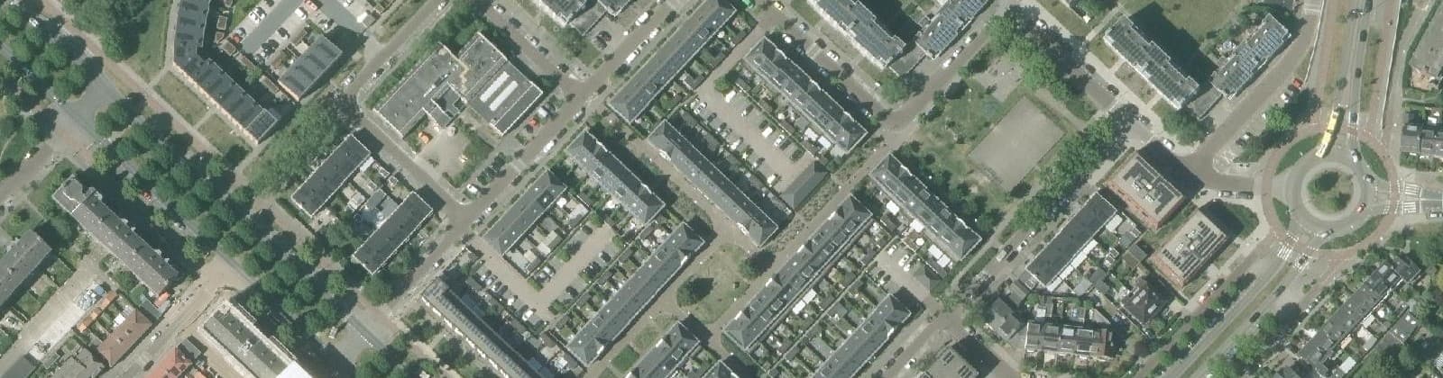 Luchtfoto van Queeckhovenplein en omgeving