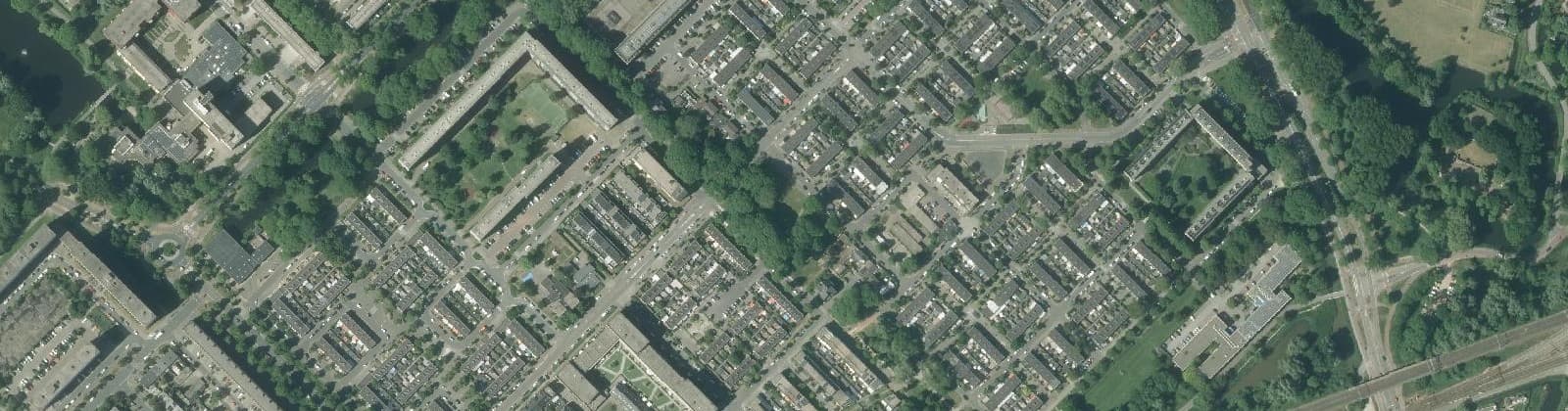 Luchtfoto van Wolga- en Donaudreef en omgeving