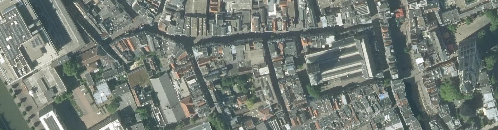 Luchtfoto van Lange Elisabethstraat, Mariaplaats e.o.