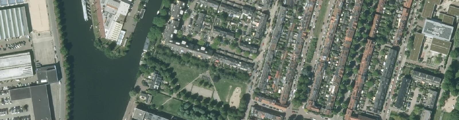 Luchtfoto van Oud Hoograven-Zuid