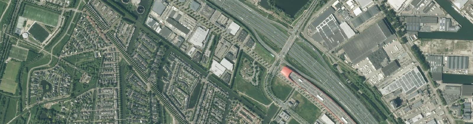 Luchtfoto van Bedrijventerrein De Wetering