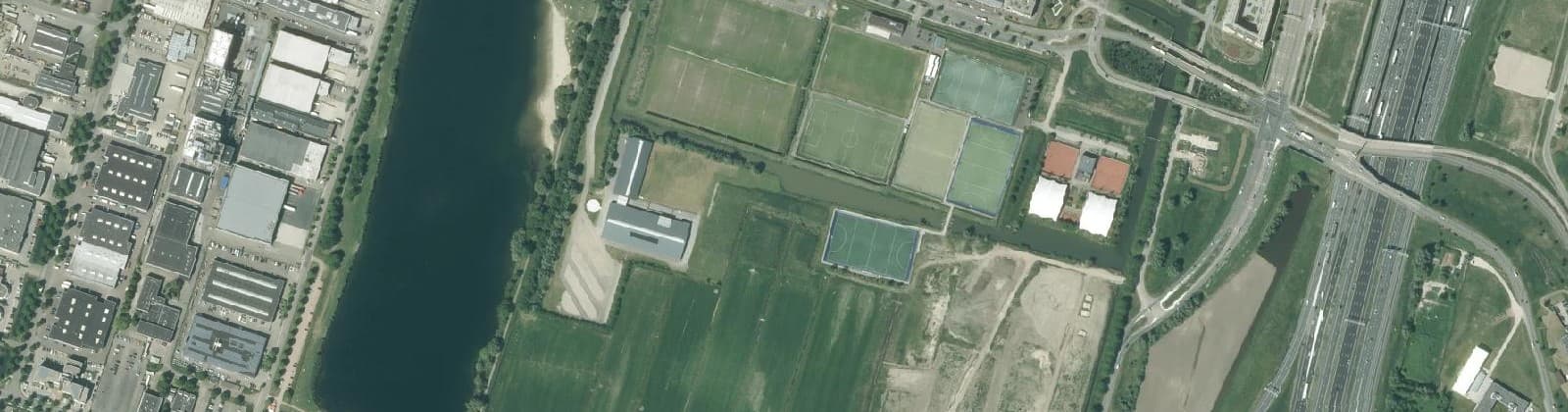 Luchtfoto van Bedrijvengebied Strijkviertel