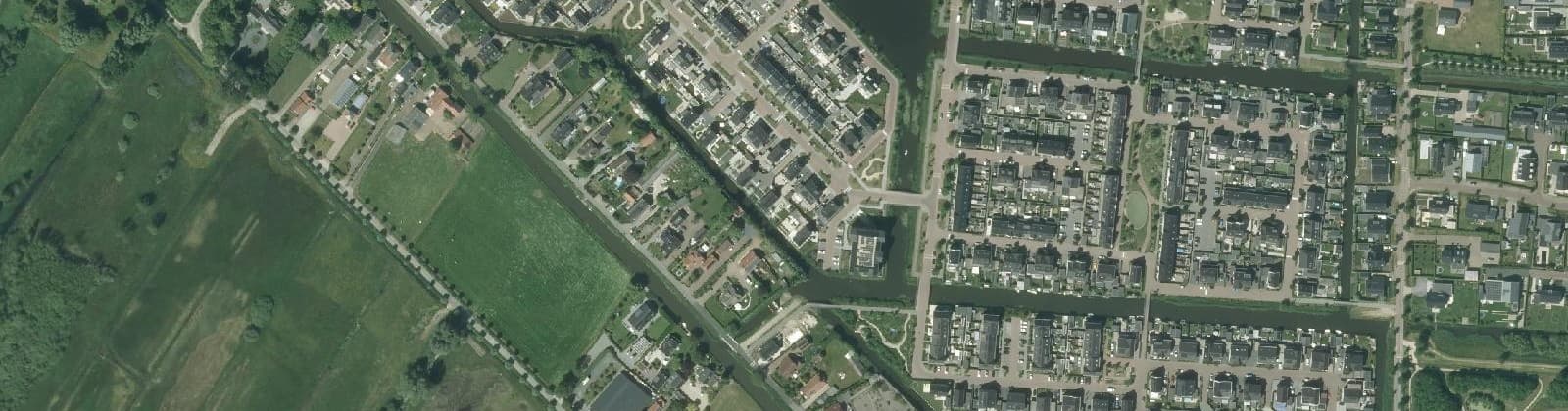 Luchtfoto van Veenderij