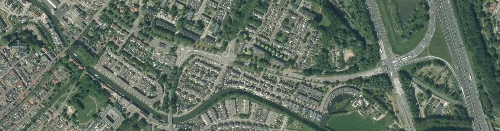 Luchtfoto van Hazenveld en Overwaard