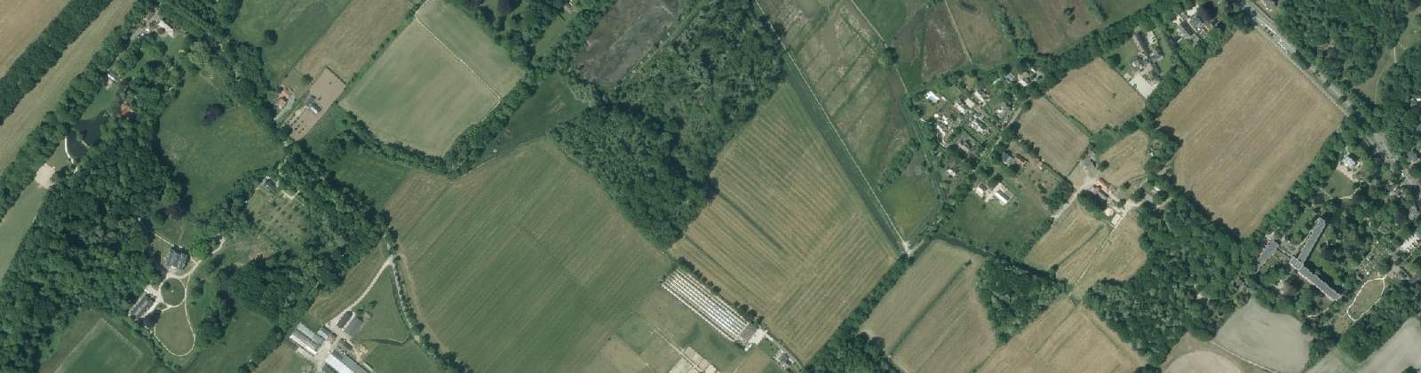 Luchtfoto van Blikkenburg e.o.