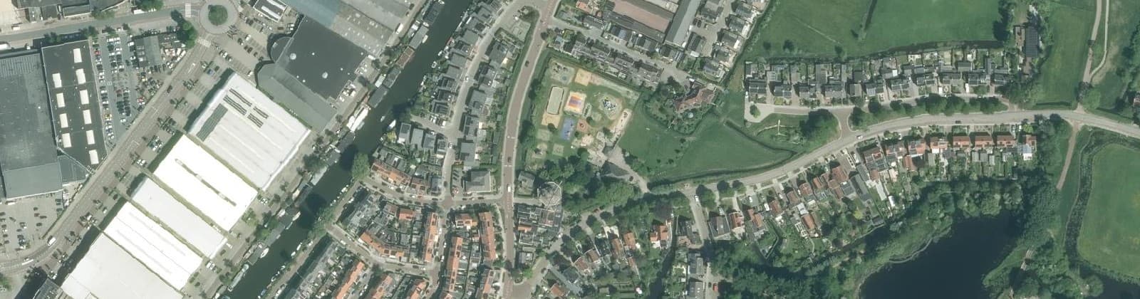 Luchtfoto van Rekerbuurt en Ooievaarsnest