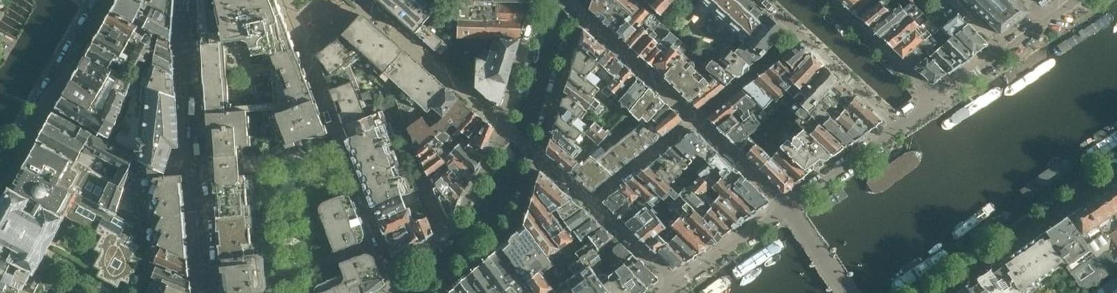 Luchtfoto van Nieuwmarkt