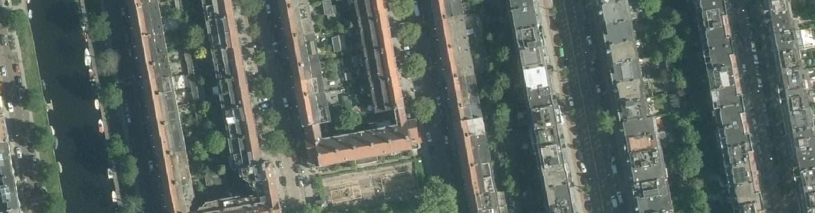 Luchtfoto van Pieter van der Doesbuurt