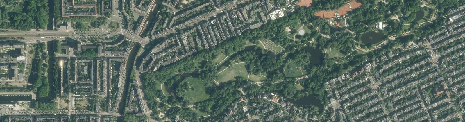Luchtfoto van Vondelpark-West