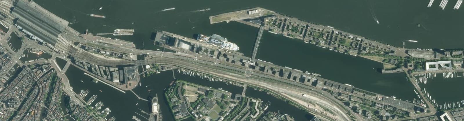 Luchtfoto van Oostelijke Handelskade