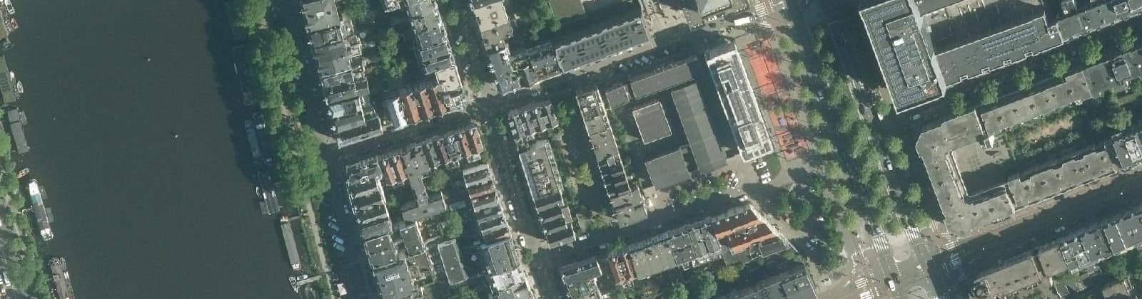 Luchtfoto van Weesperzijde-Noord
