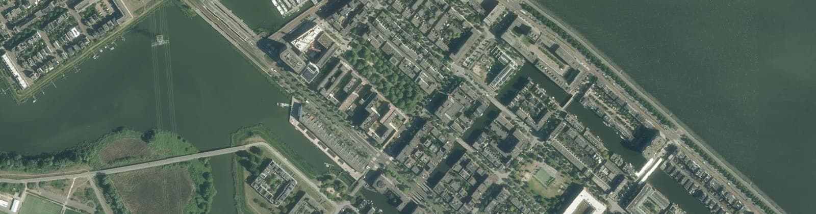 Luchtfoto van Joris Ivenspleinbuurt