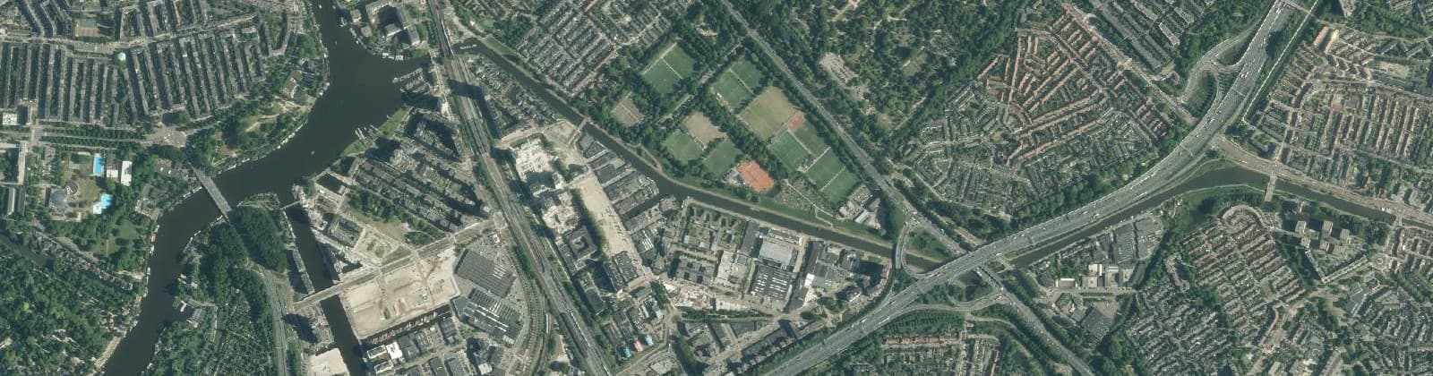 Luchtfoto van Weespertrekvaart