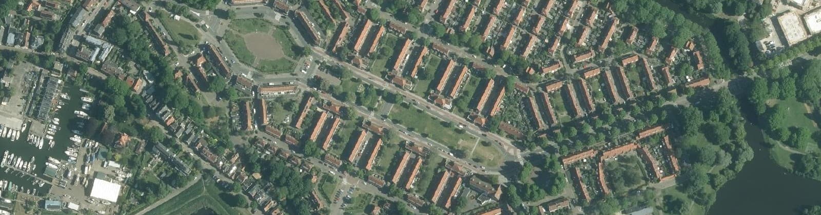 Luchtfoto van Tuindorp Nieuwendam-Oost