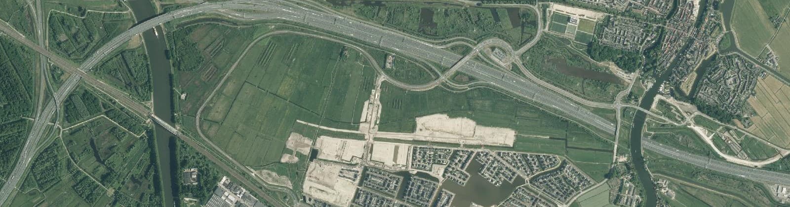 Luchtfoto van Weespersluis-Noord