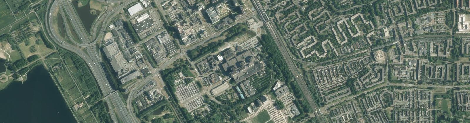 Luchtfoto van AMC
