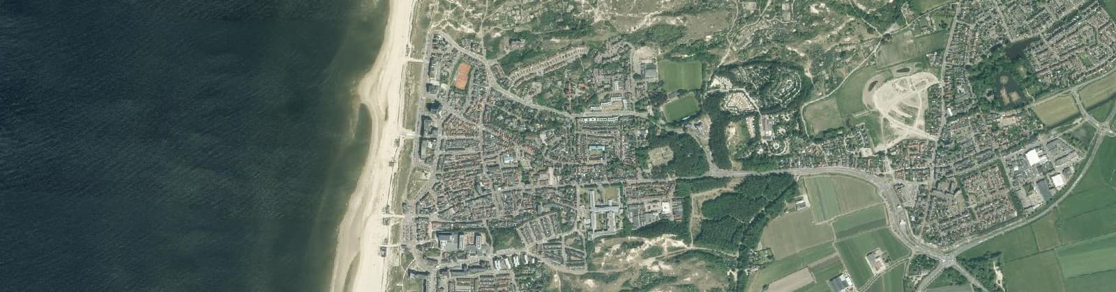 Luchtfoto van Egmond aan Zee