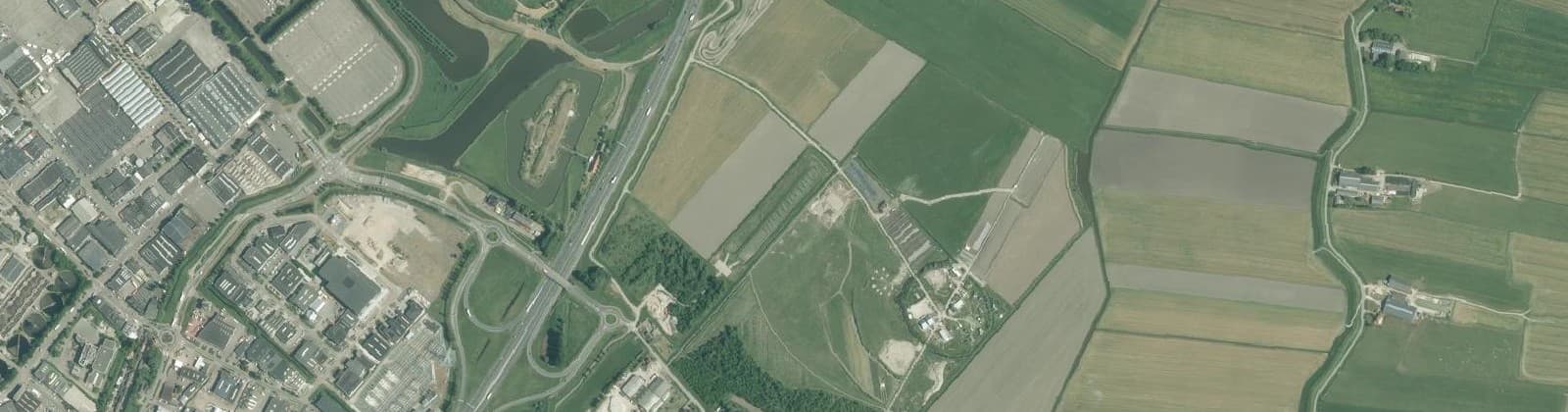 Luchtfoto van Wijkerbroek