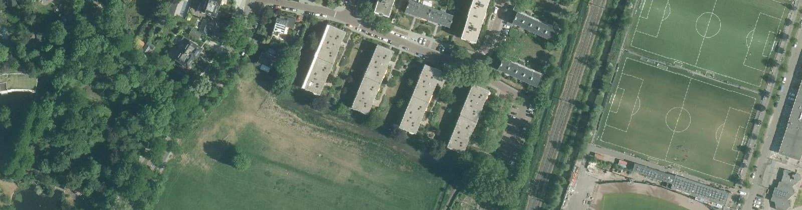 Luchtfoto van Veen en Duin