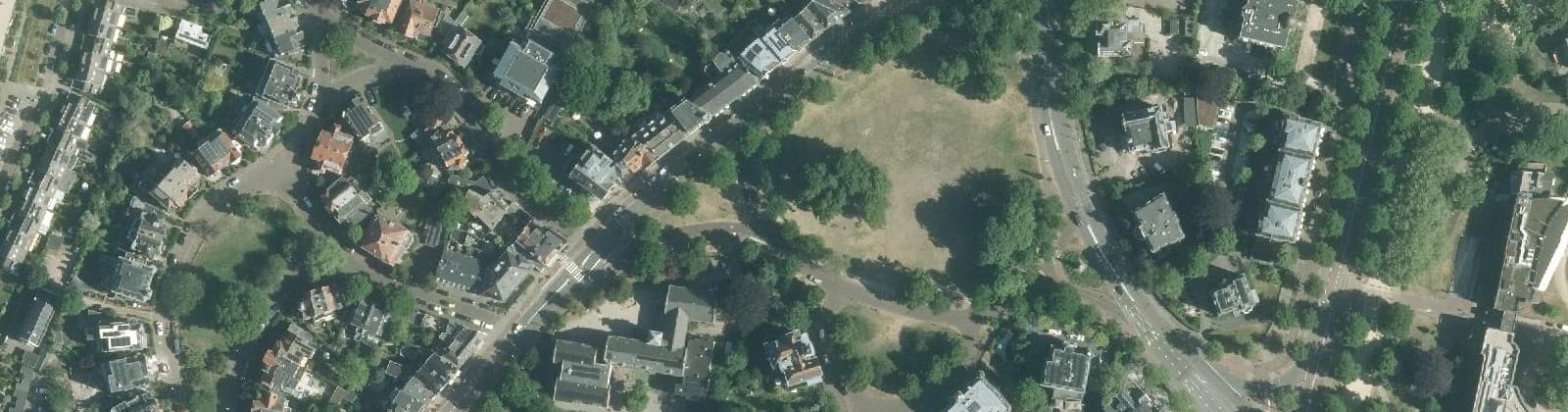 Luchtfoto van Florapark