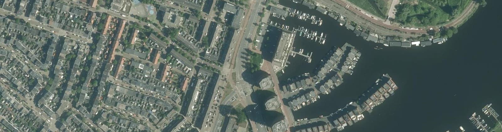 Luchtfoto van Nieuw-Guineabuurt
