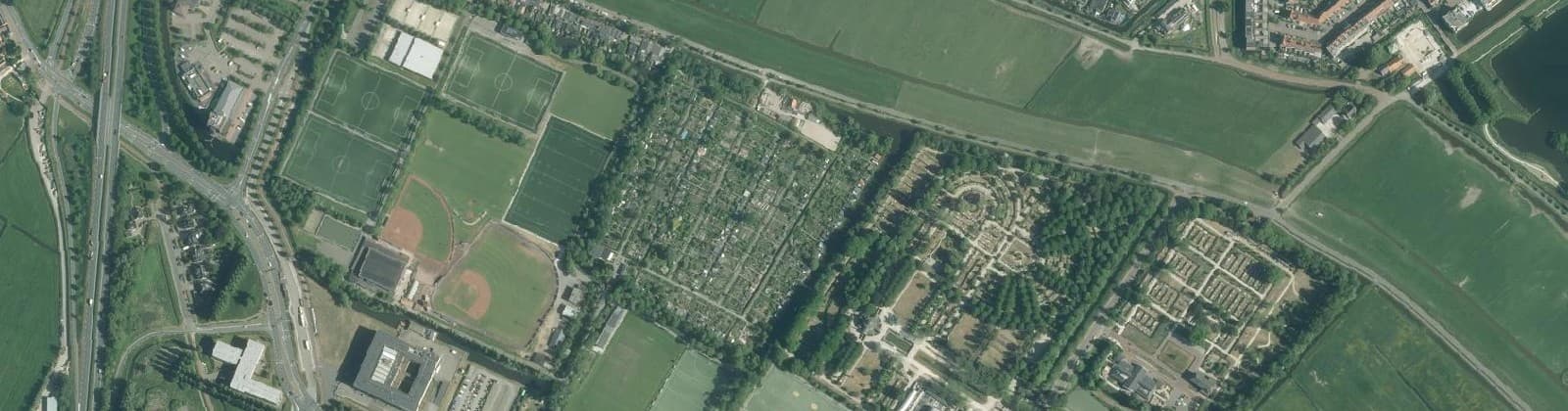 Luchtfoto van Van der Aart sportpark