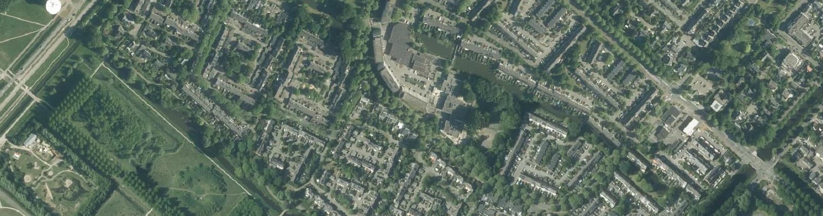 Luchtfoto van Nieuw-Vennep Linquenda