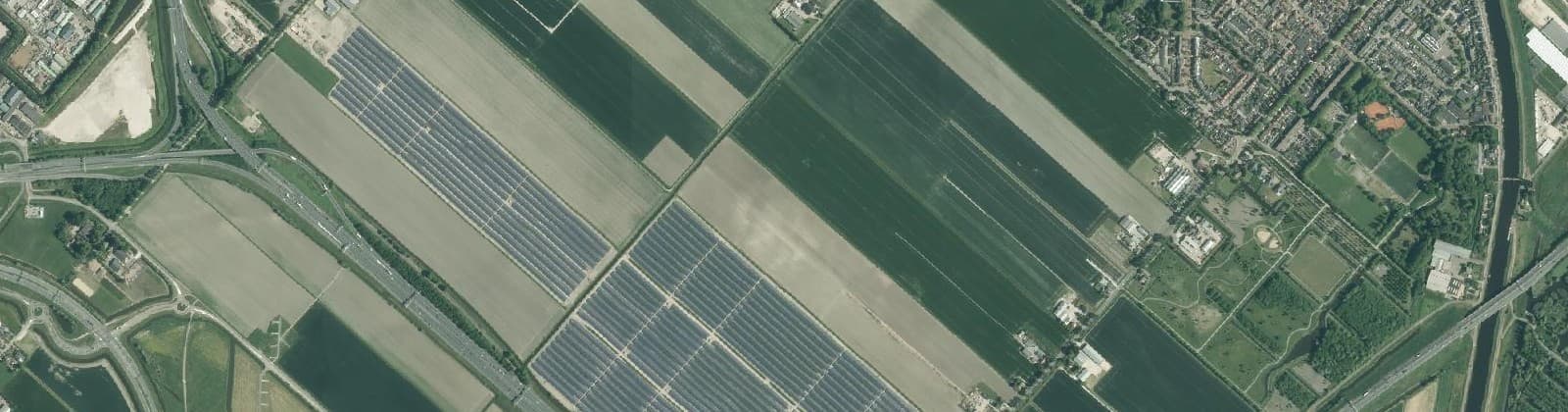 Luchtfoto van Zwanenburg Omgeving