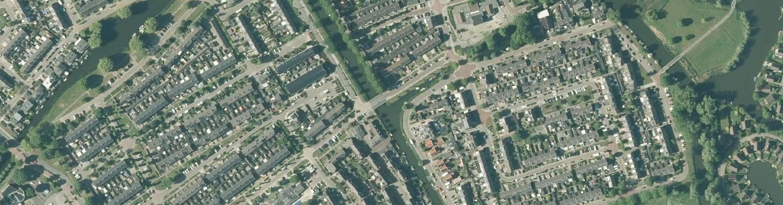 Luchtfoto van Medemblik Koggenwijk