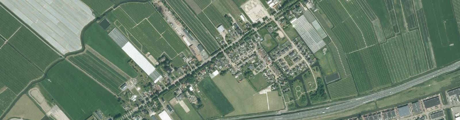 Luchtfoto van Zwaagdijk-West Centrum