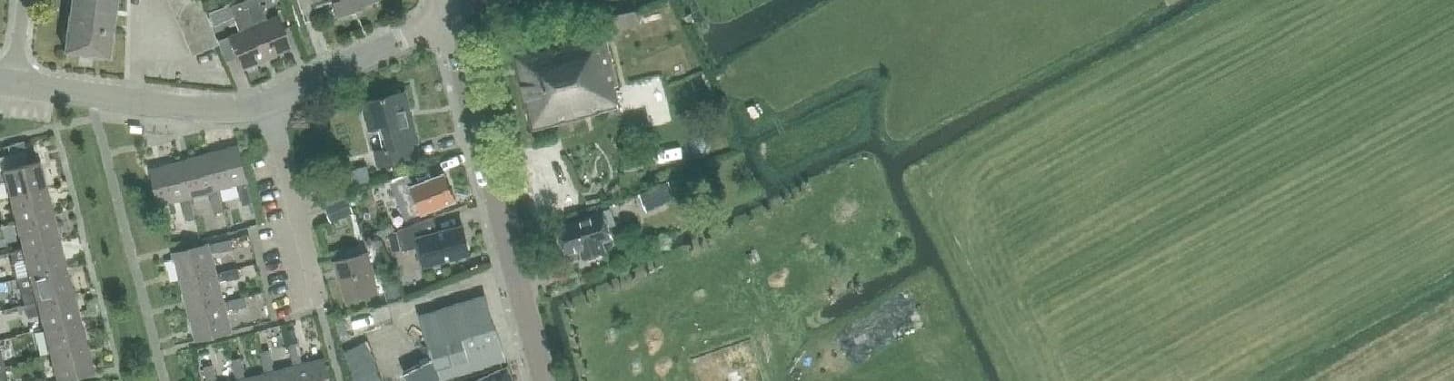 Luchtfoto van Hoogwoud Lint