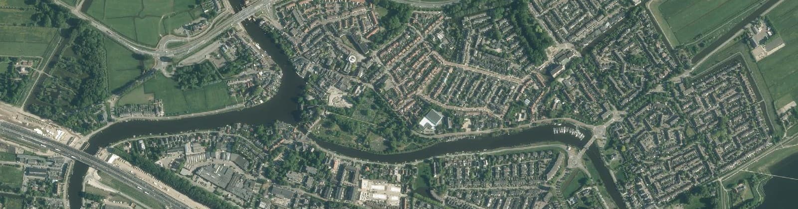 Luchtfoto van Ouderkerk aan de Amstel