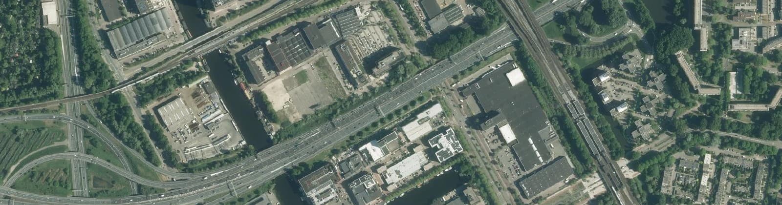 Luchtfoto van Industriegebied Amstel