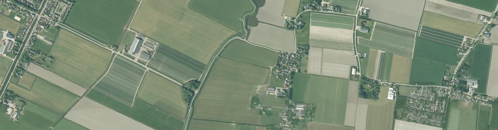 Luchtfoto van Eenigenburg en Buitengebied