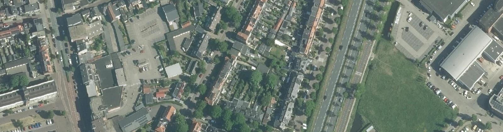 Luchtfoto van Santpoort-Dorp