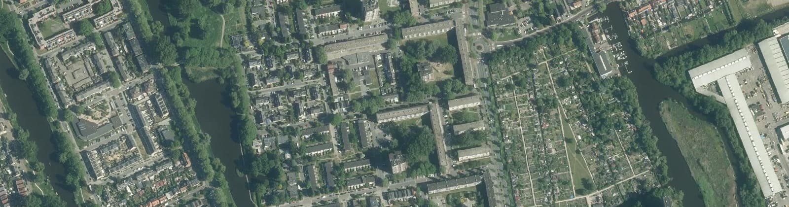Luchtfoto van Poelenburg Zuid