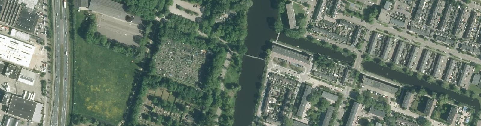 Luchtfoto van Wormerveer West