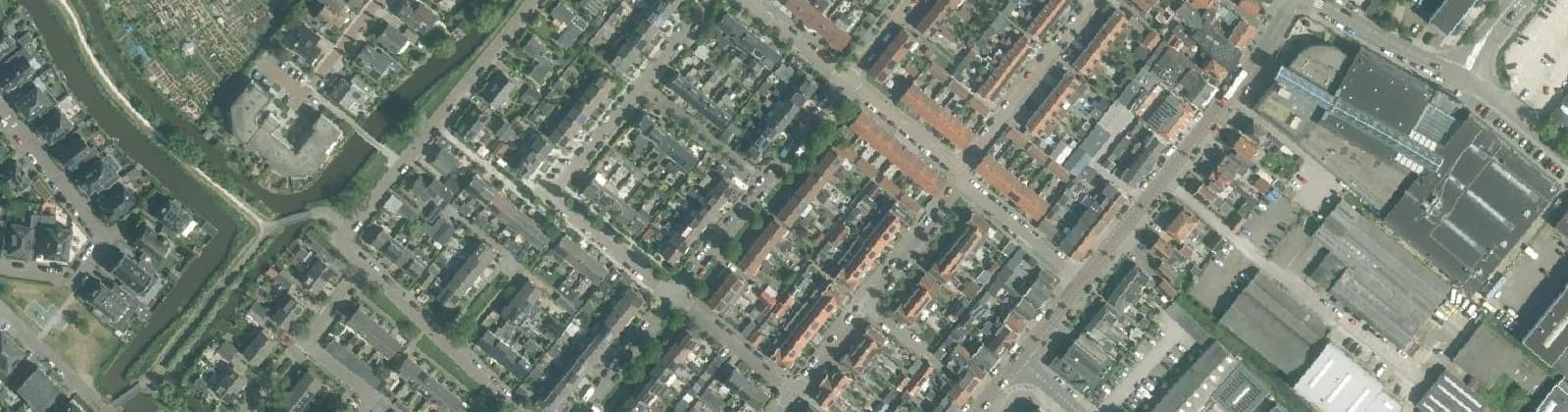 Luchtfoto van Langeheit West