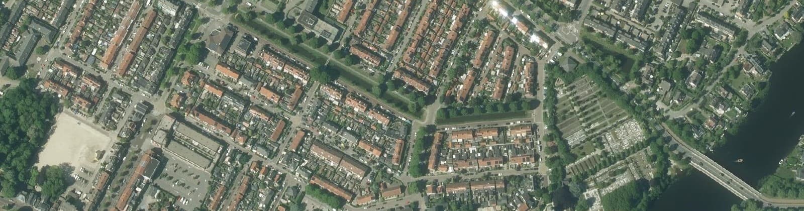 Luchtfoto van kerkbuurt