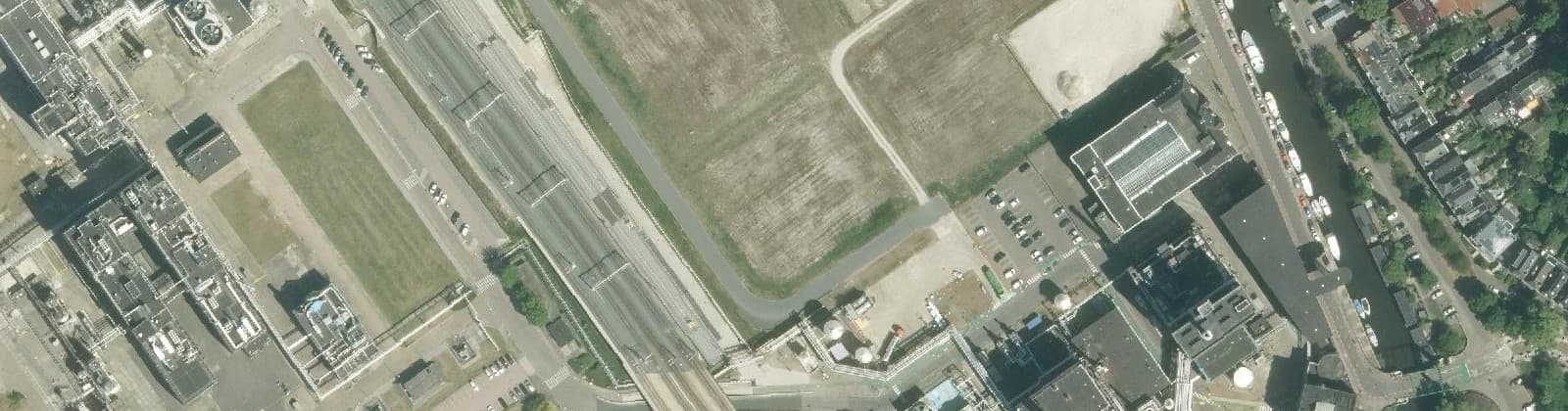 Luchtfoto van Bedrijventerrein Wateringseweg