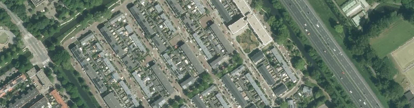 Luchtfoto van Bomenwijk