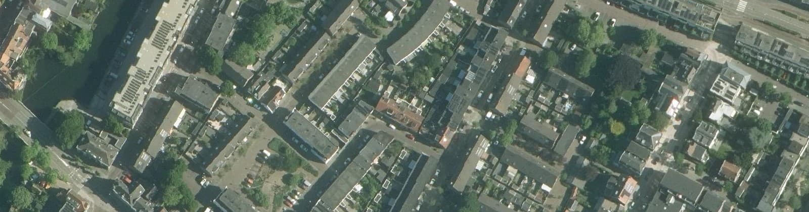 Luchtfoto van Matena's Pad en omgeving