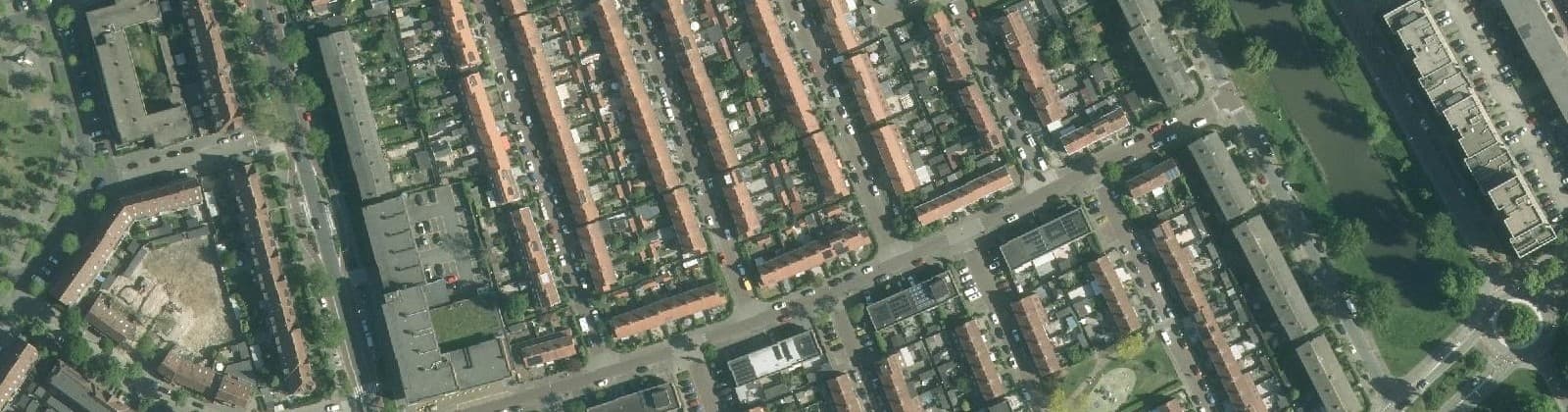 Luchtfoto van Pr. Bernhardstraat en omgeving