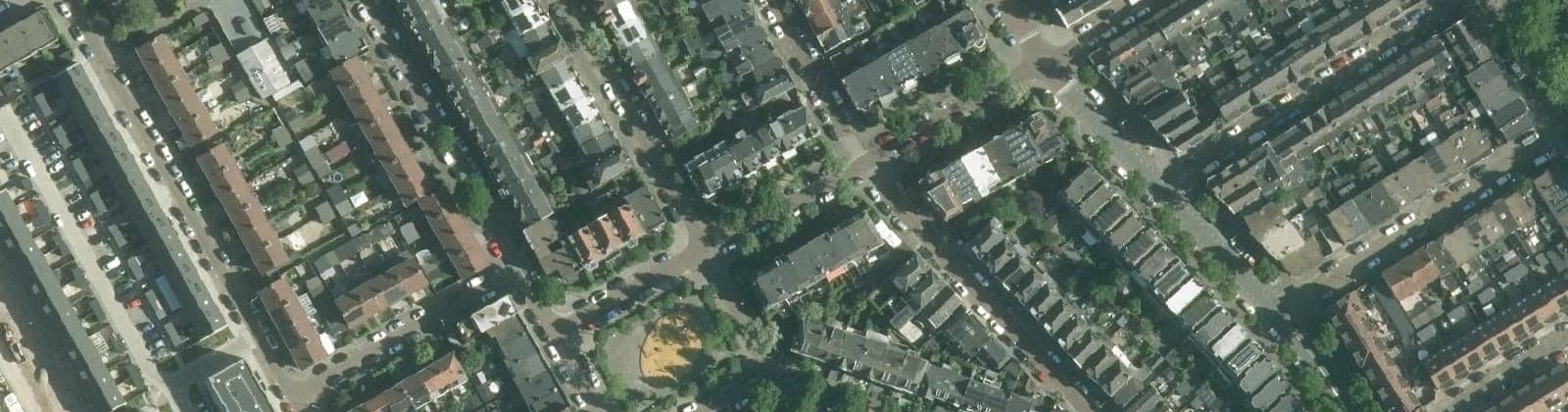 Luchtfoto van Emmastraat en omgeving