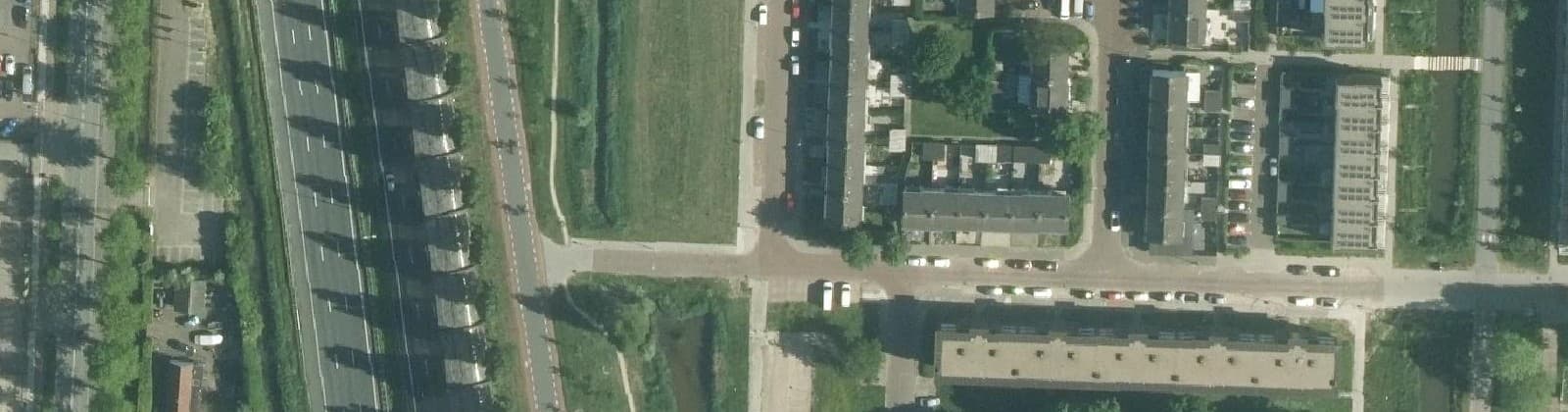 Luchtfoto van Cornelis Evertsenstraat en omgeving